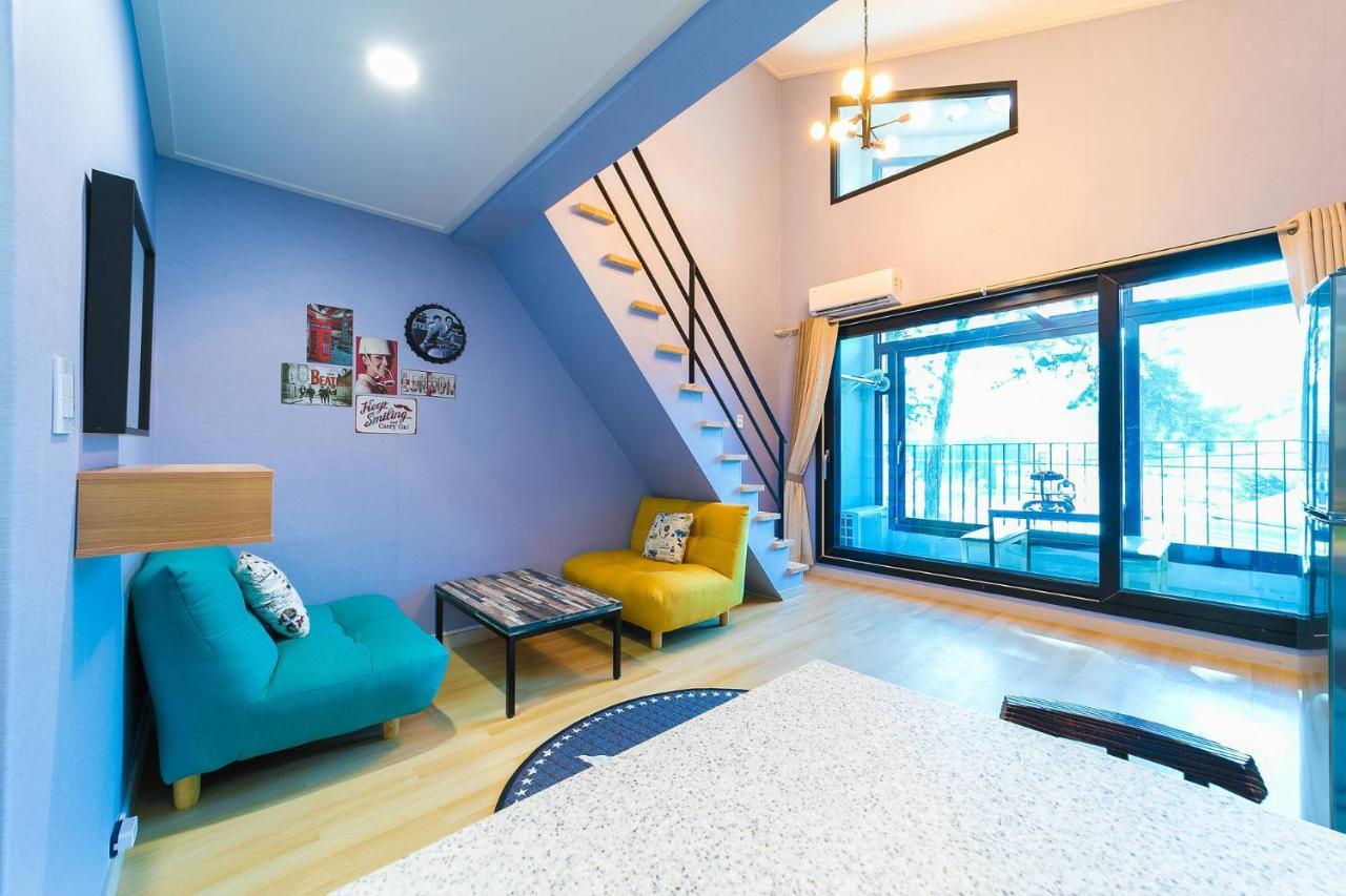 Gangneung Haesolnaeeum Pension מראה חיצוני תמונה
